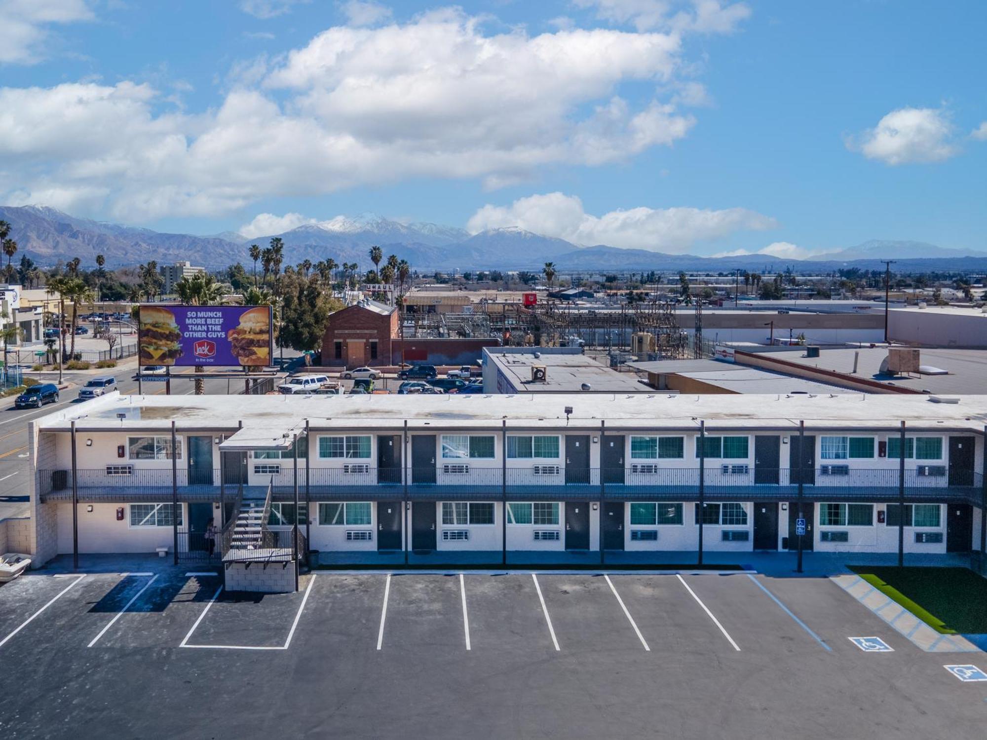 Inland Inn & Suites San Bernardino Eksteriør bilde